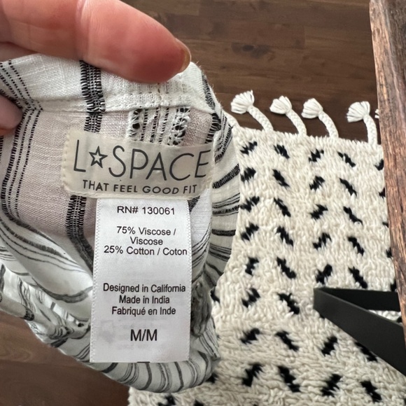 L Space Mia elastic waist striped bathing suit cover up - Picture 4 of 4